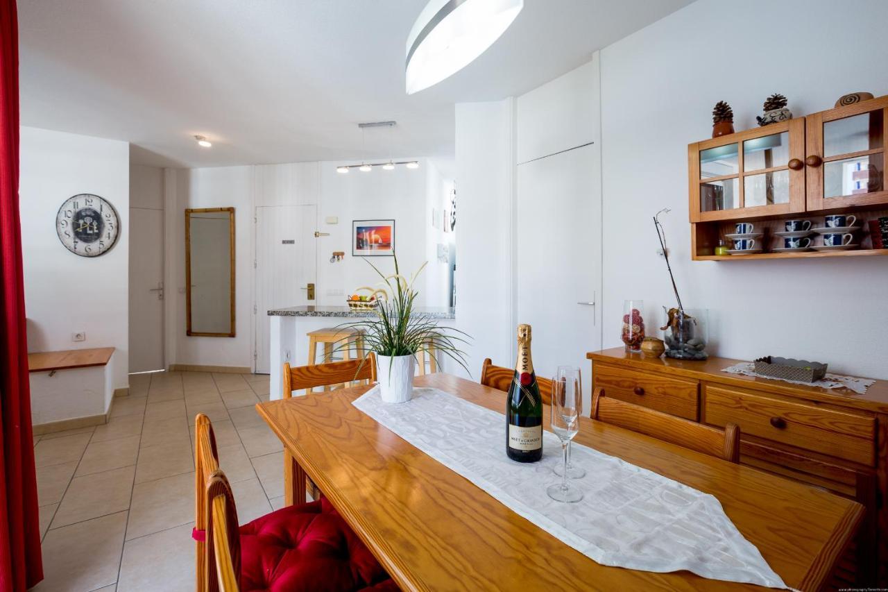 Go2Tenerife Appart'Nido Famille - Piscine & Plage Apartment Playa de las Americas  Luaran gambar